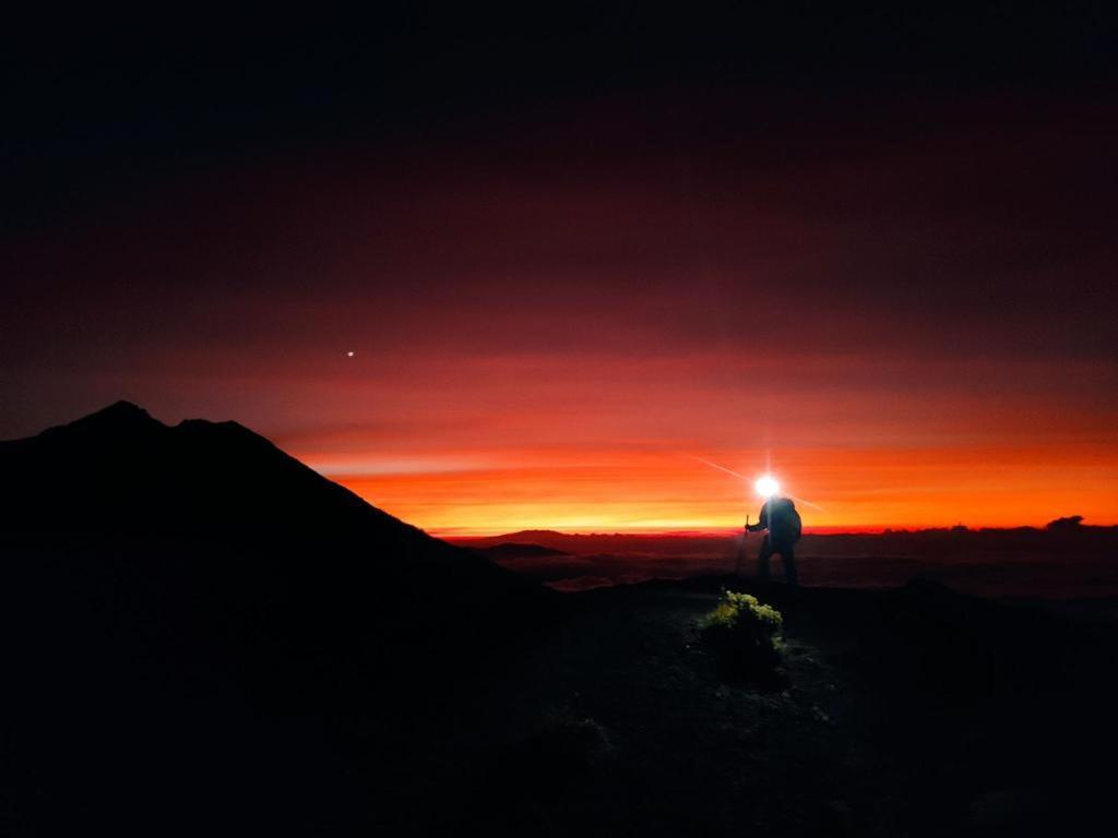 Girang Rinjani Bungalows Тетебату Экстерьер фото