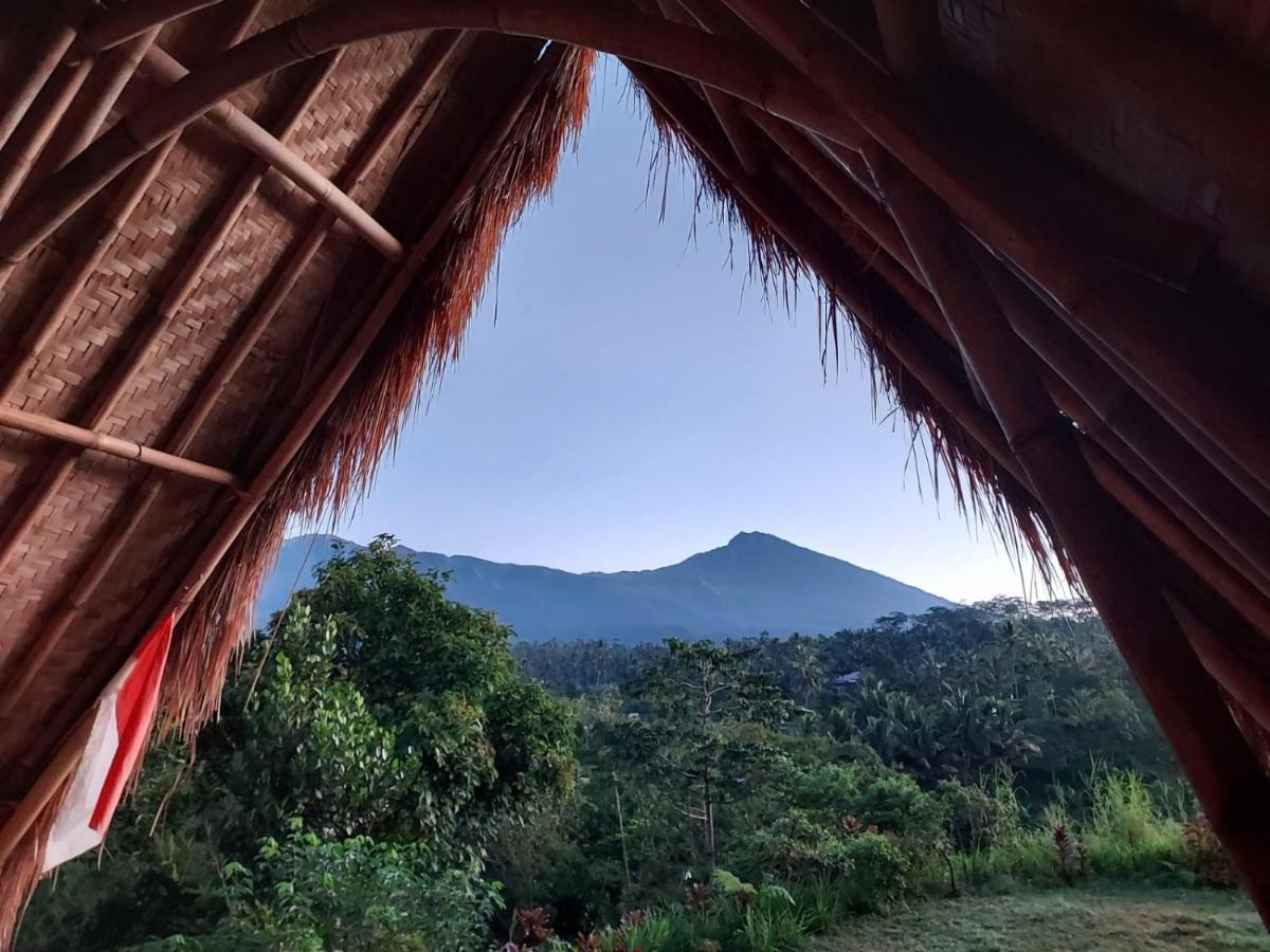 Girang Rinjani Bungalows Тетебату Экстерьер фото