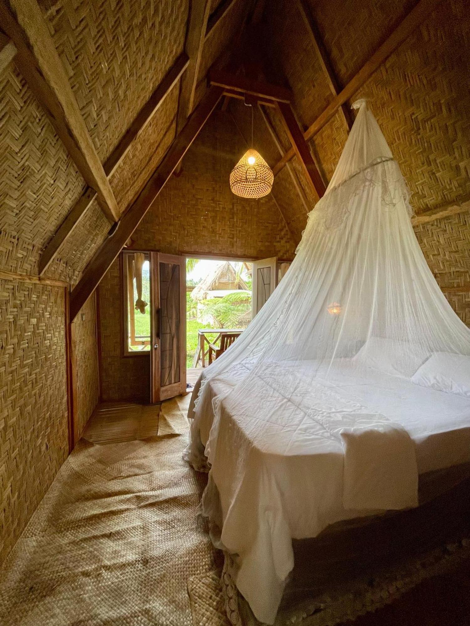 Girang Rinjani Bungalows Тетебату Номер фото