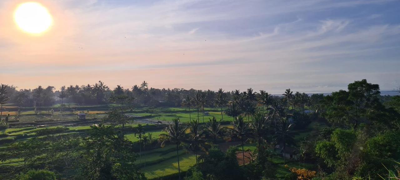 Girang Rinjani Bungalows Тетебату Экстерьер фото