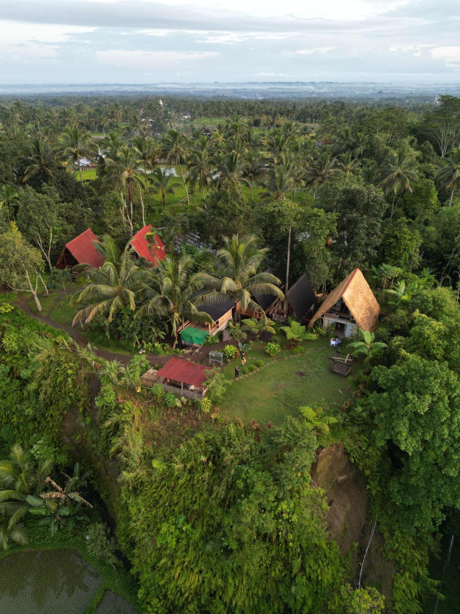 Girang Rinjani Bungalows Тетебату Экстерьер фото